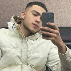 Фотография мужчины Зуфар, 22 года из г. Мариуполь