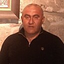 Варужан, 46 лет