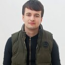 Шухрат, 23 года