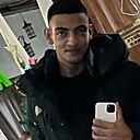 Роман, 22 года