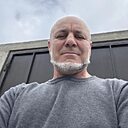 Мухамад Даци, 49 лет