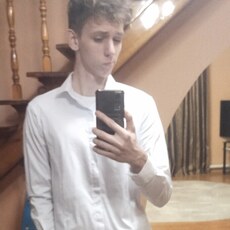 Фотография мужчины Илья, 19 лет из г. Минск