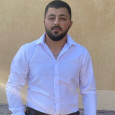 Фотография мужчины Руслан, 24 года из г. Давид-Городок