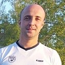 Саша, 33 года