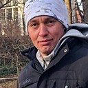 Максим, 32 года