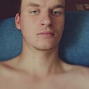 Олег, 23 года