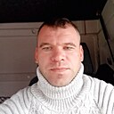 Михаил, 33 года