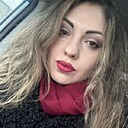 Мия, 23 года