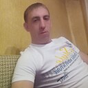Макс, 33 года