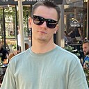 Владислав, 24 года