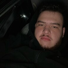 Фотография мужчины Роман, 19 лет из г. Новокуйбышевск