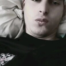 Фотография мужчины Денис, 20 лет из г. Артем