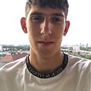 Макс, 25 лет