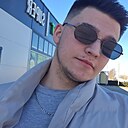 Артур, 22 года