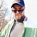 Михаил, 32 года