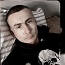 Макс, 33 года