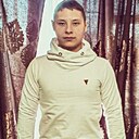 Максим, 18 лет