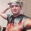 Макс, 32 года