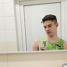 Фотография мужчины Ваня, 22 года из г. Санкт-Петербург