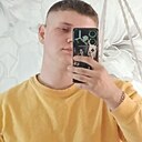 Максим, 21 год