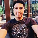 Darren, 33 года