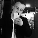 Максим, 23 года