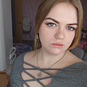 Алёна, 22 года