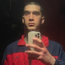 Фотография мужчины Варуж, 23 года из г. Владивосток