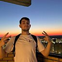 Максим, 24 года