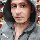 Авагян, 39 лет