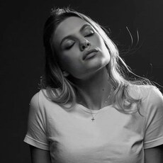 Фотография девушки Алина, 28 лет из г. Оренбург