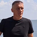 Максим, 44 года