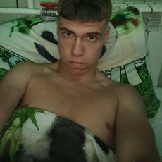 Кирилл, 18 из г. Красноярск.