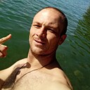 Макс, 33 года
