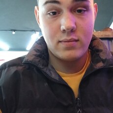 Фотография мужчины Казимир, 24 года из г. Феодосия