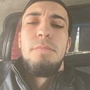 Махмуд, 22 года