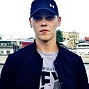 Владимир, 22 года