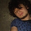 Гаджи, 20 лет