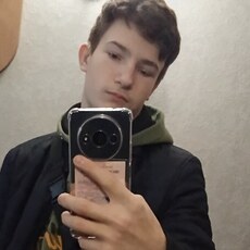 Фотография мужчины Кирилл, 19 лет из г. Лунинец