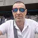 Valentin, 44 года