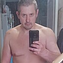 Black, 41 год
