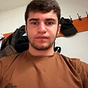 Мухаммад, 20 лет