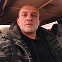 Виктор, 46 лет