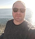 Макс, 44 года