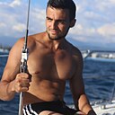 Артём, 33 года