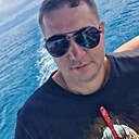 Антон, 33 года