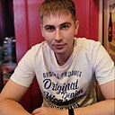 Илья, 32 года