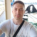 Макс, 33 года