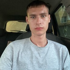 Олег, 25 из г. Омск.