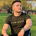 Артур, 33 года